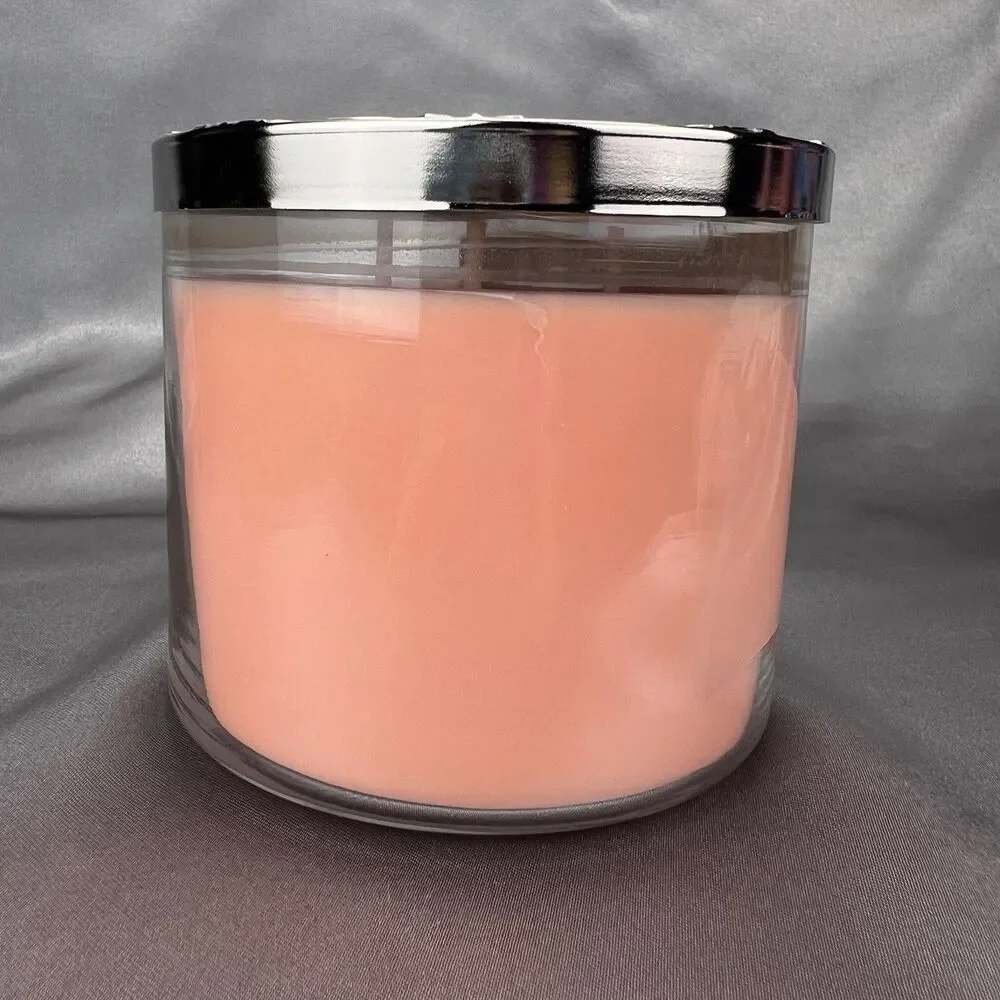 2 Bath Body Limited Edition 3-Wick Candles Pumpkin Cold Foam +‎ Glazed Croissant